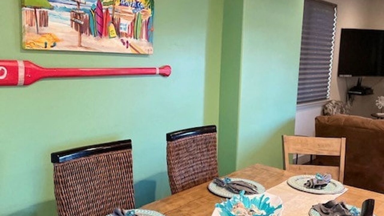 Photo of Livingroom in Downtown