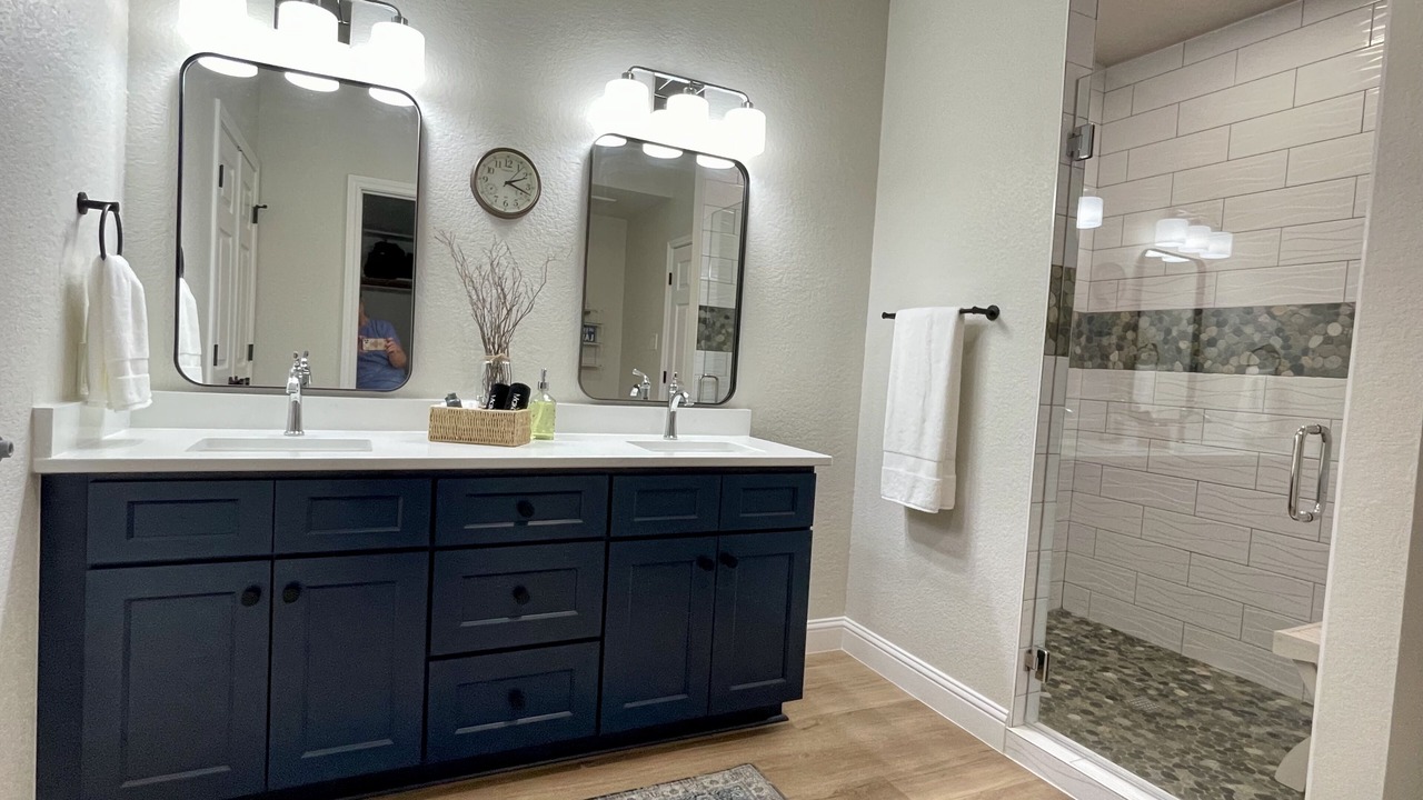 Photo of Bathroom in Highland Lake Estates