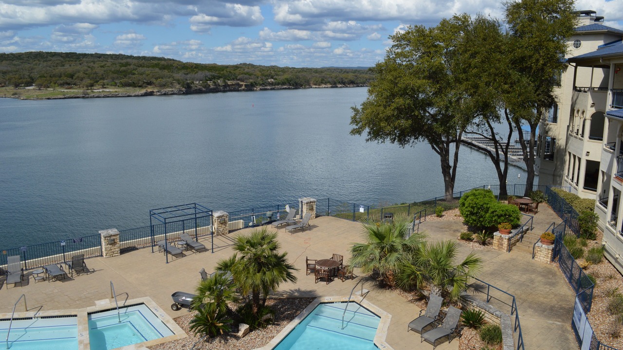 Photo of Patio Balcony in Highland Lake Estates