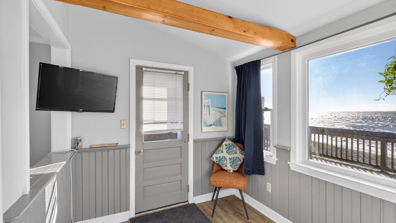 Photo of Bedroom in Matunuck