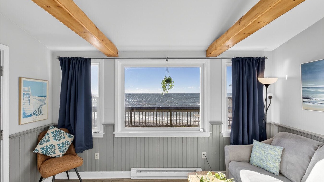 Photo of Bedroom in Matunuck