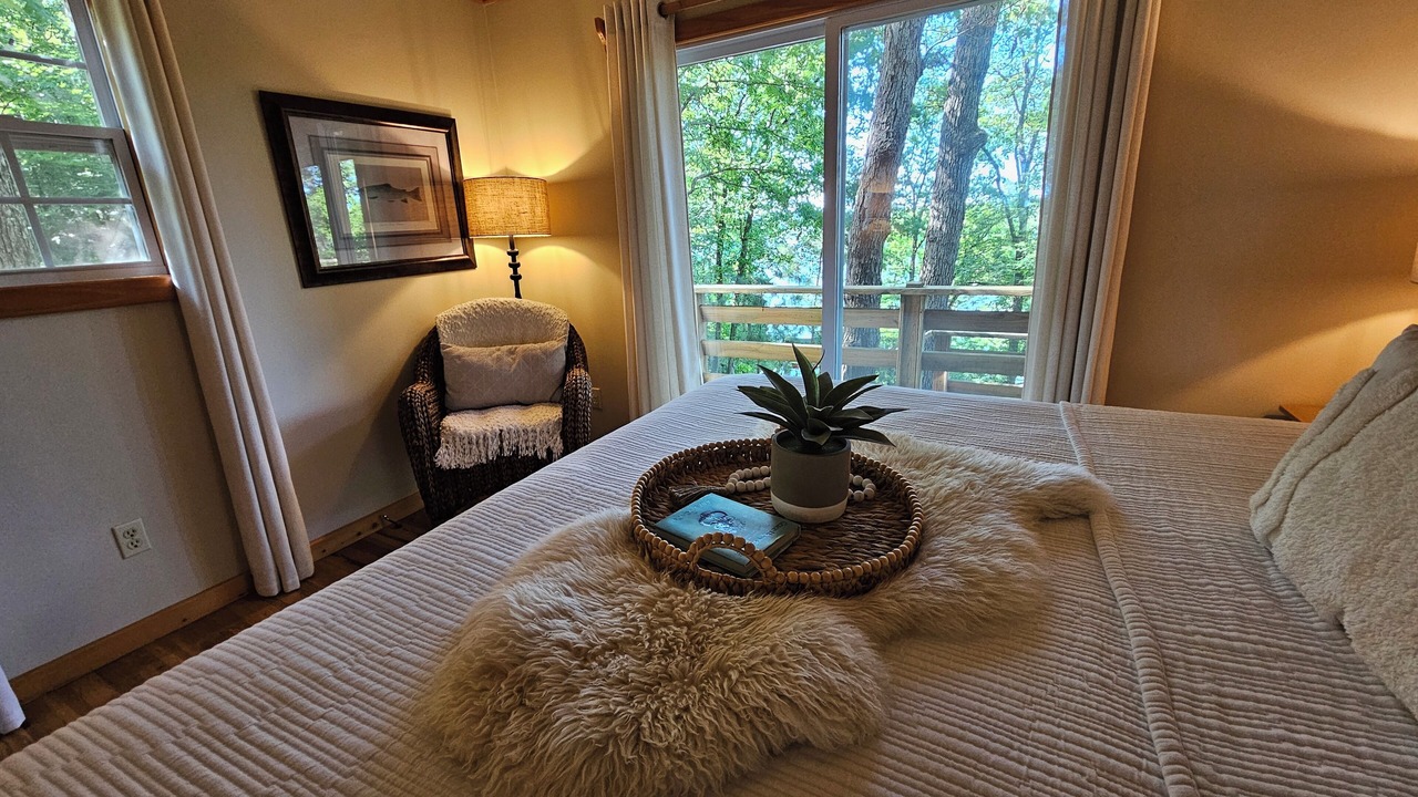 Photo of Bedroom in Mid America
