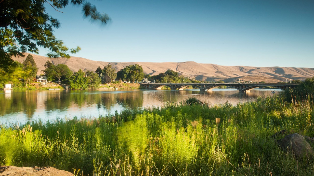 Photo of Others in Prosser