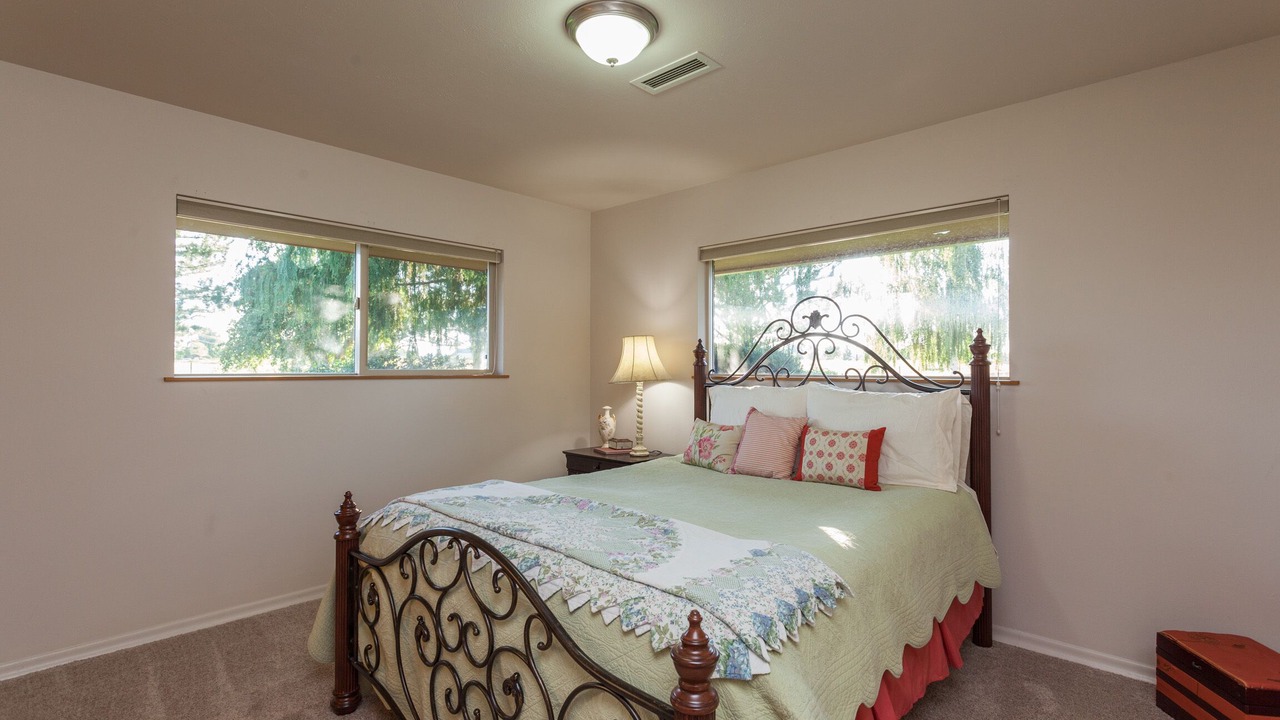 Photo of Bedroom in Prosser