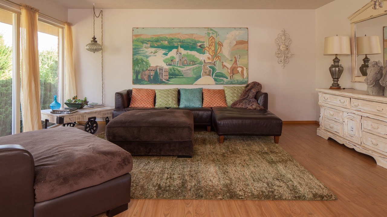 Photo of Livingroom in Prosser