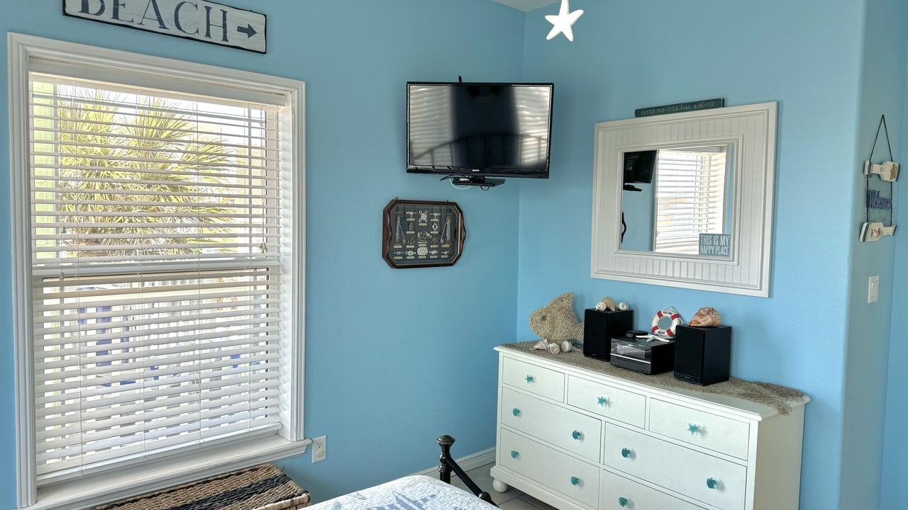 Photo of Bedroom in Sand Point