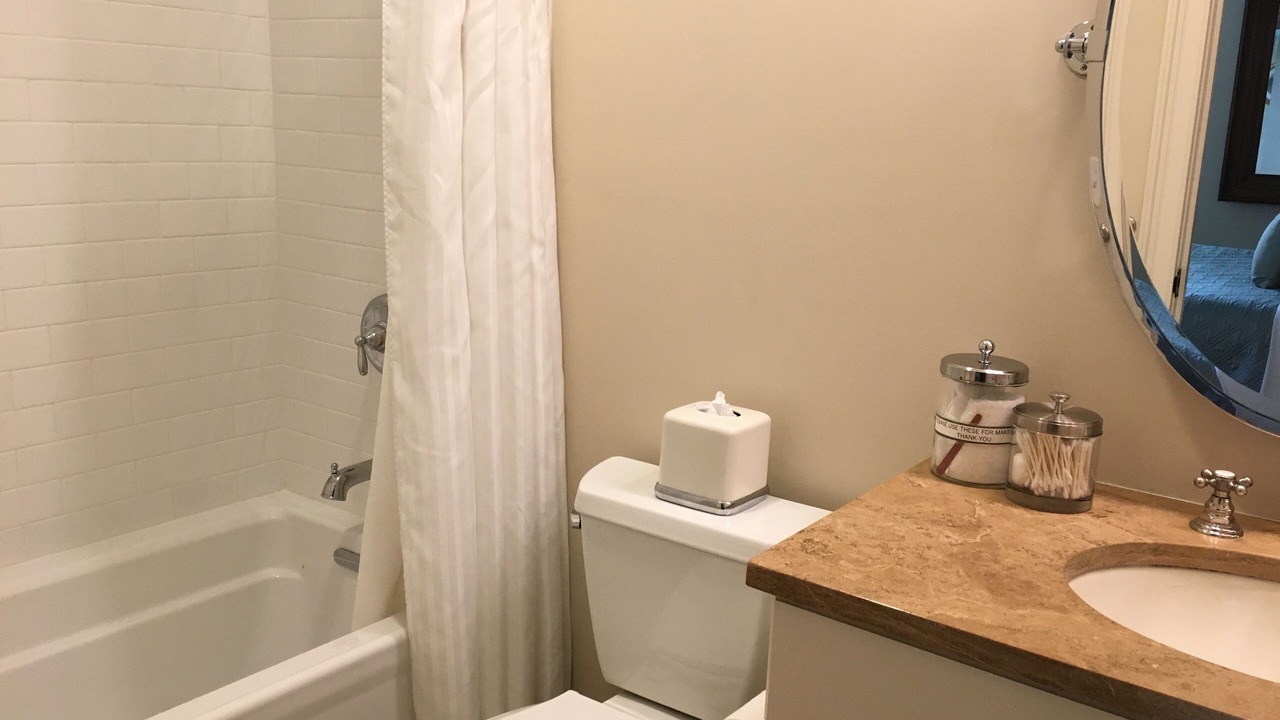 Photo of Bathroom in French Quarter