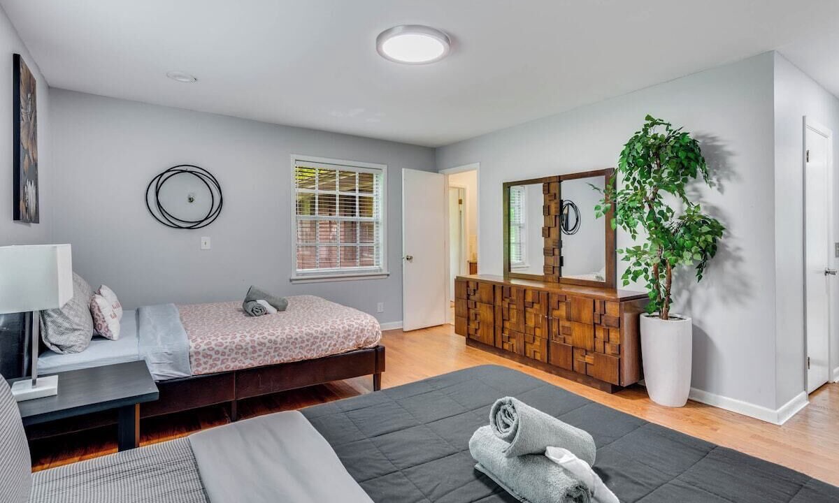 Photo of Others in Conyers