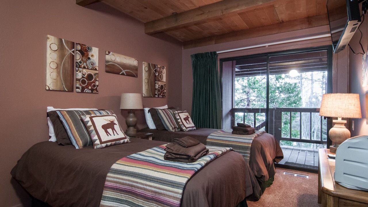 Photo of Others in Lake Forest