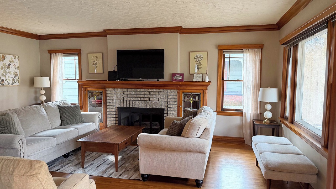 Photo of Livingroom in Manito