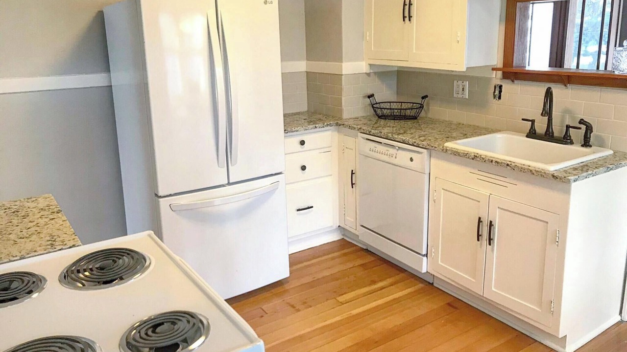 Photo of Kitchen in Manito