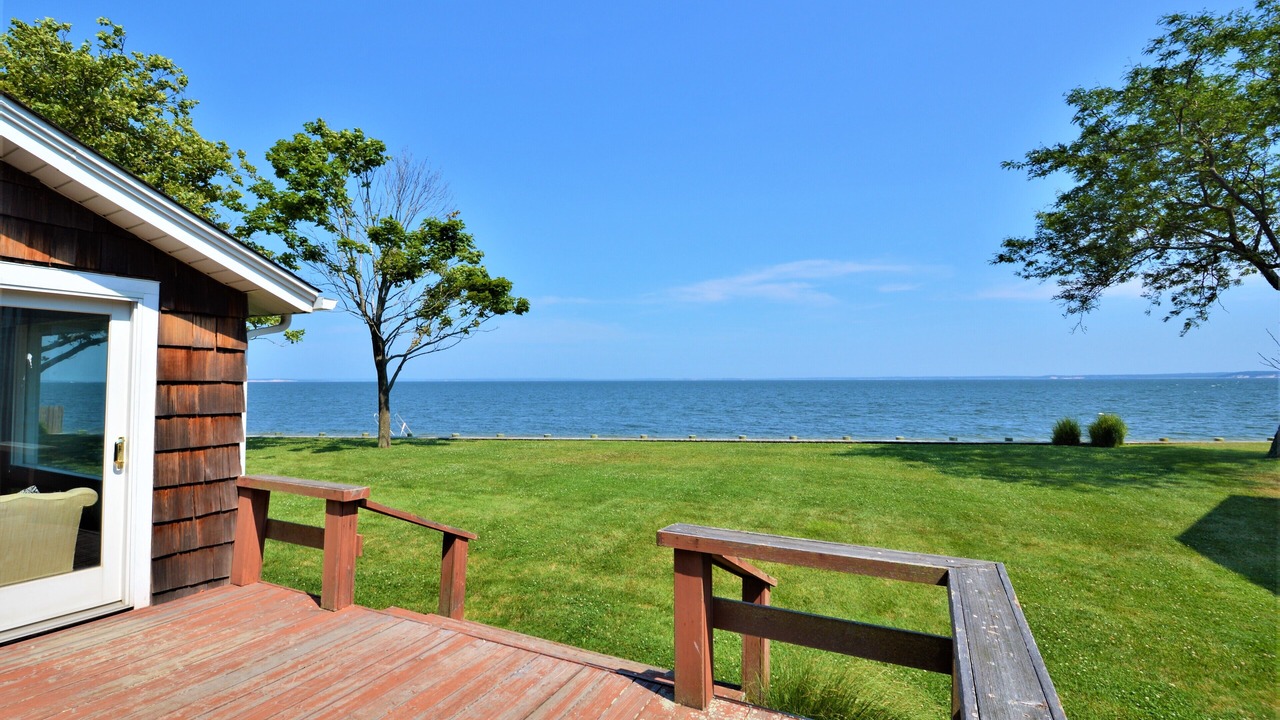 Photo of Bedroom in Laurel