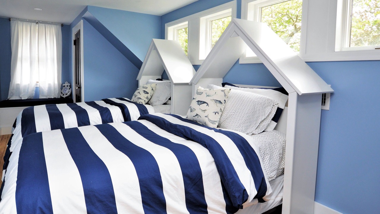 Photo of Others in Laurel