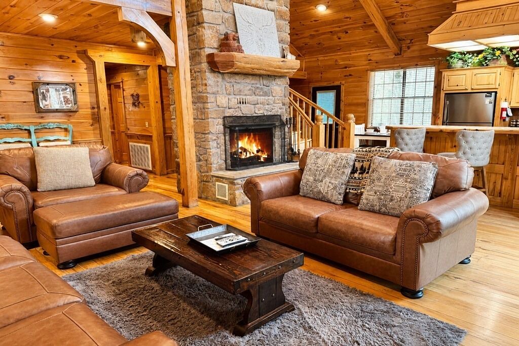 Photo of Livingroom in Broken Bow