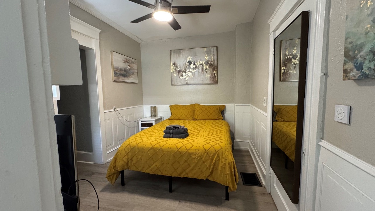 Photo of Bedroom in Downtown Orlando