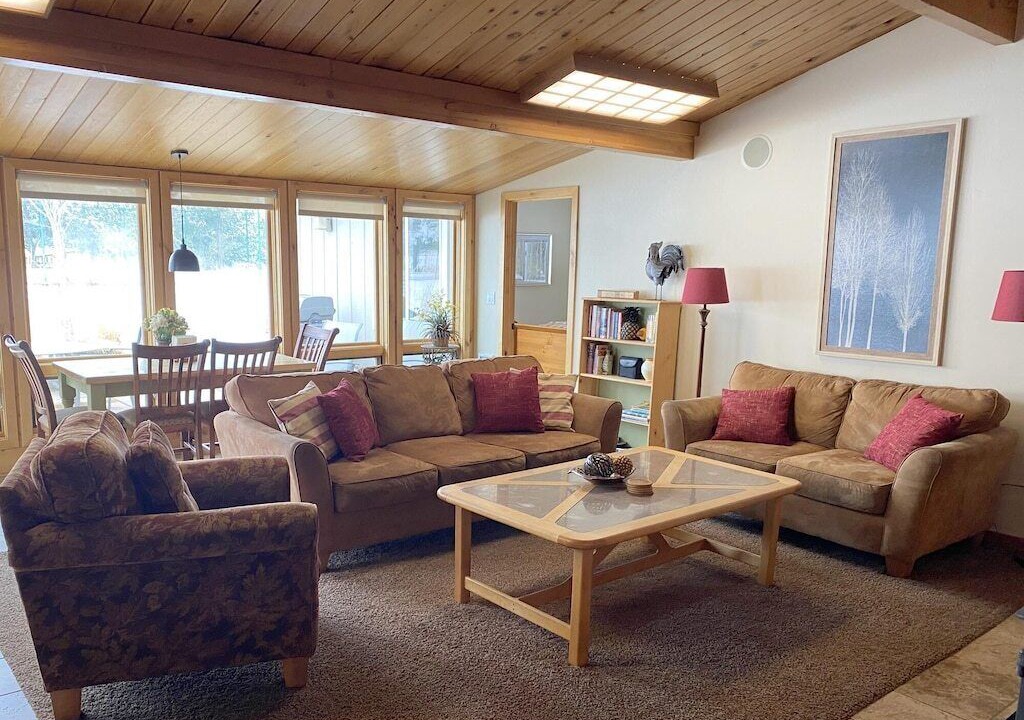 Photo of Bedroom in Bend