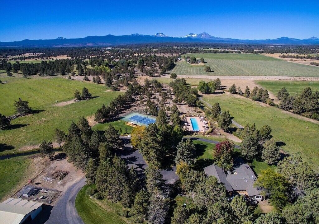Photo of Others in Bend