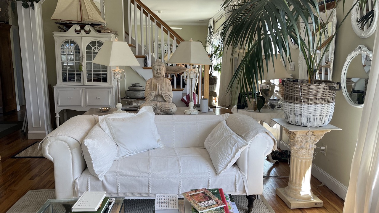 Photo of Livingroom in Greenport
