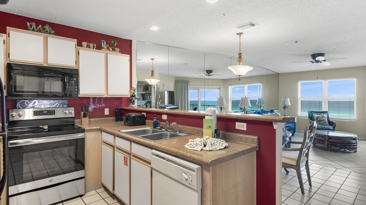 Photo of Others in Avalon Beach Estates