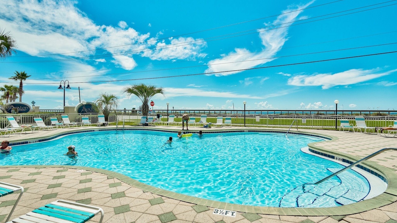 Photo of Outdoor in Avalon Beach Estates