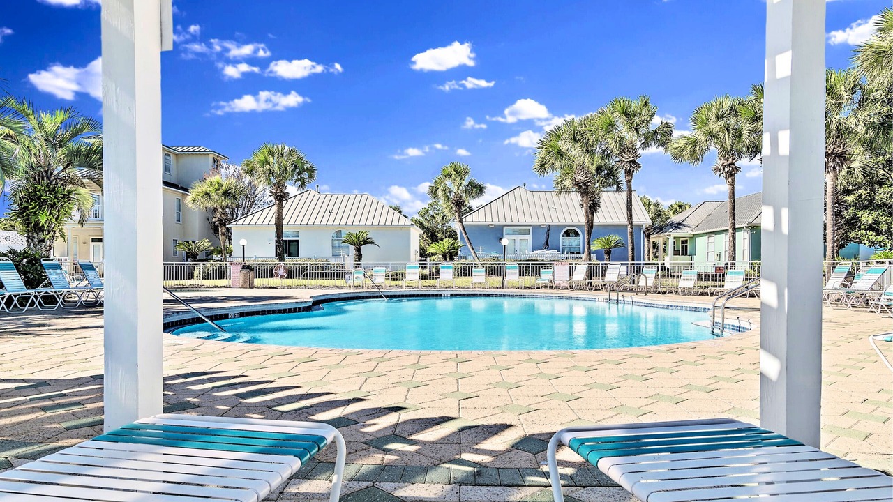 Photo of Outdoor in Avalon Beach Estates