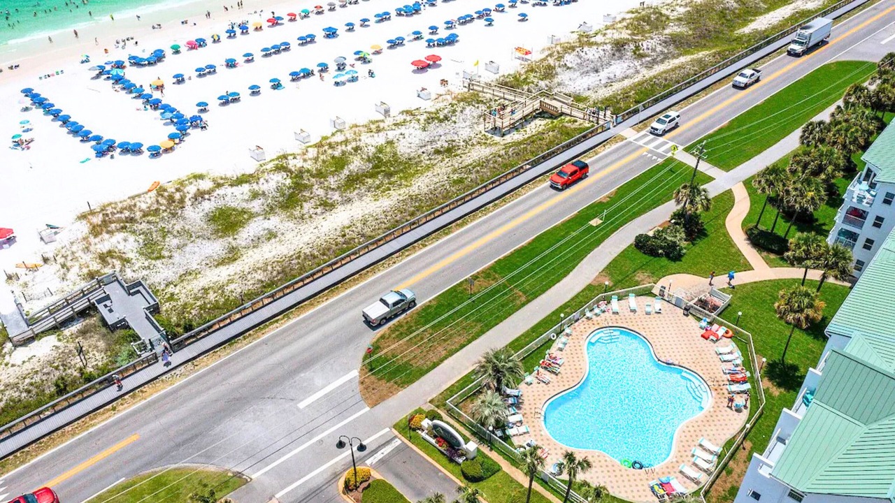 Photo of Outdoor in Avalon Beach Estates