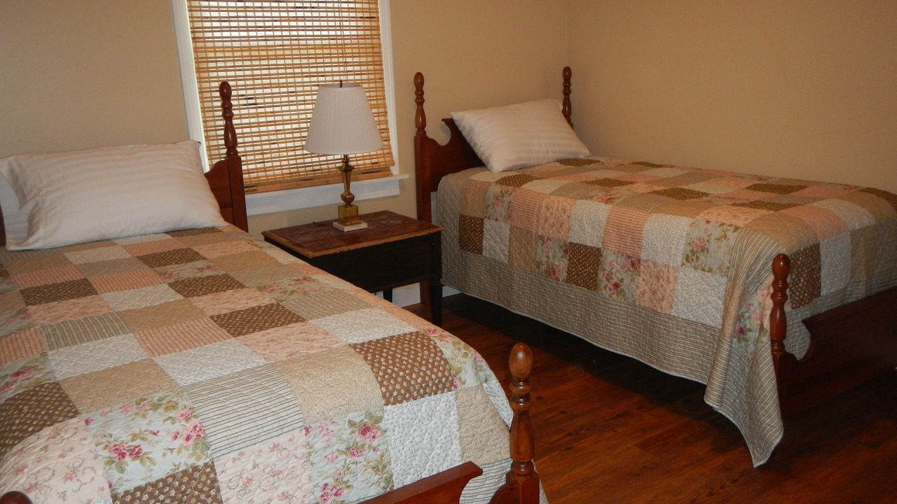 Photo of Bedroom in Upper Tract