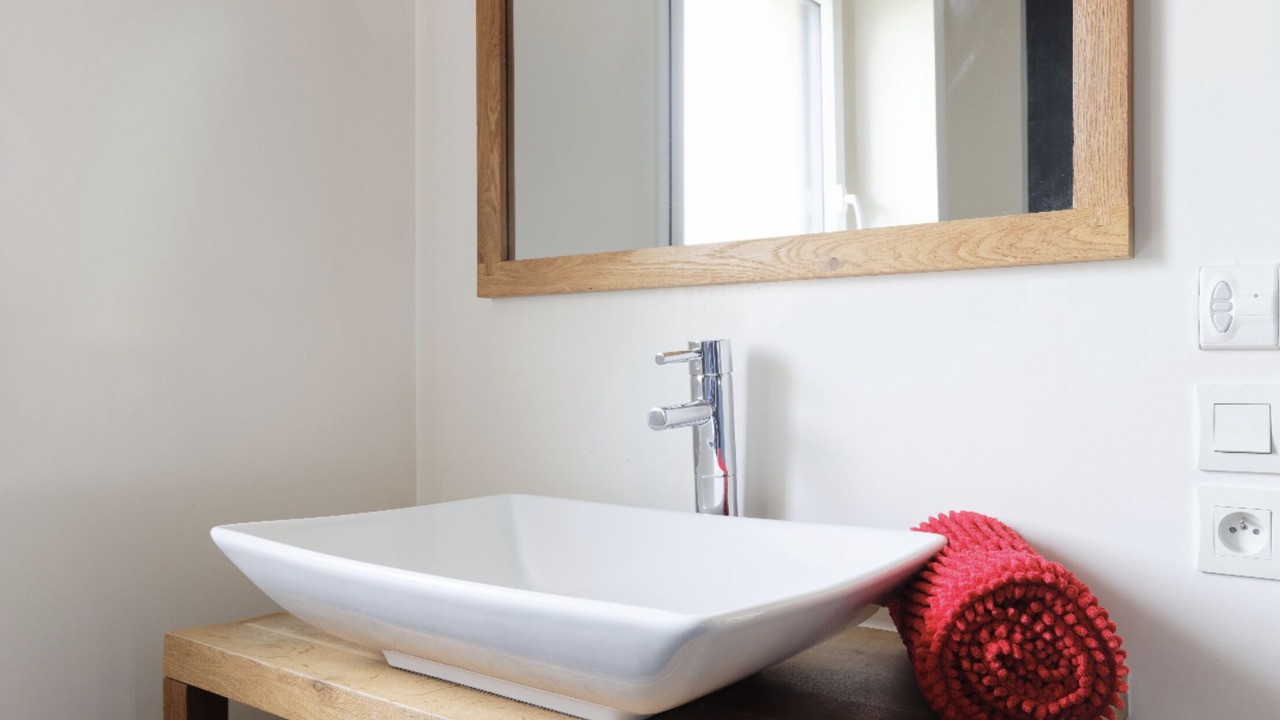 Photo of Bathroom in Saint-Martin-aux-Chartrains