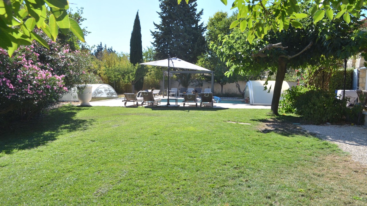 Photo of Outdoor in Rochefort-du-Gard