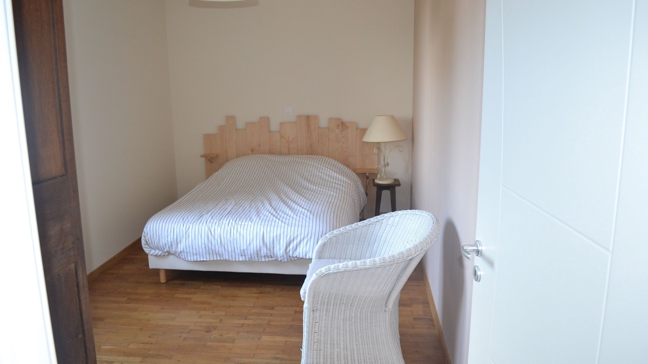 Photo of Bedroom in Pannessieres