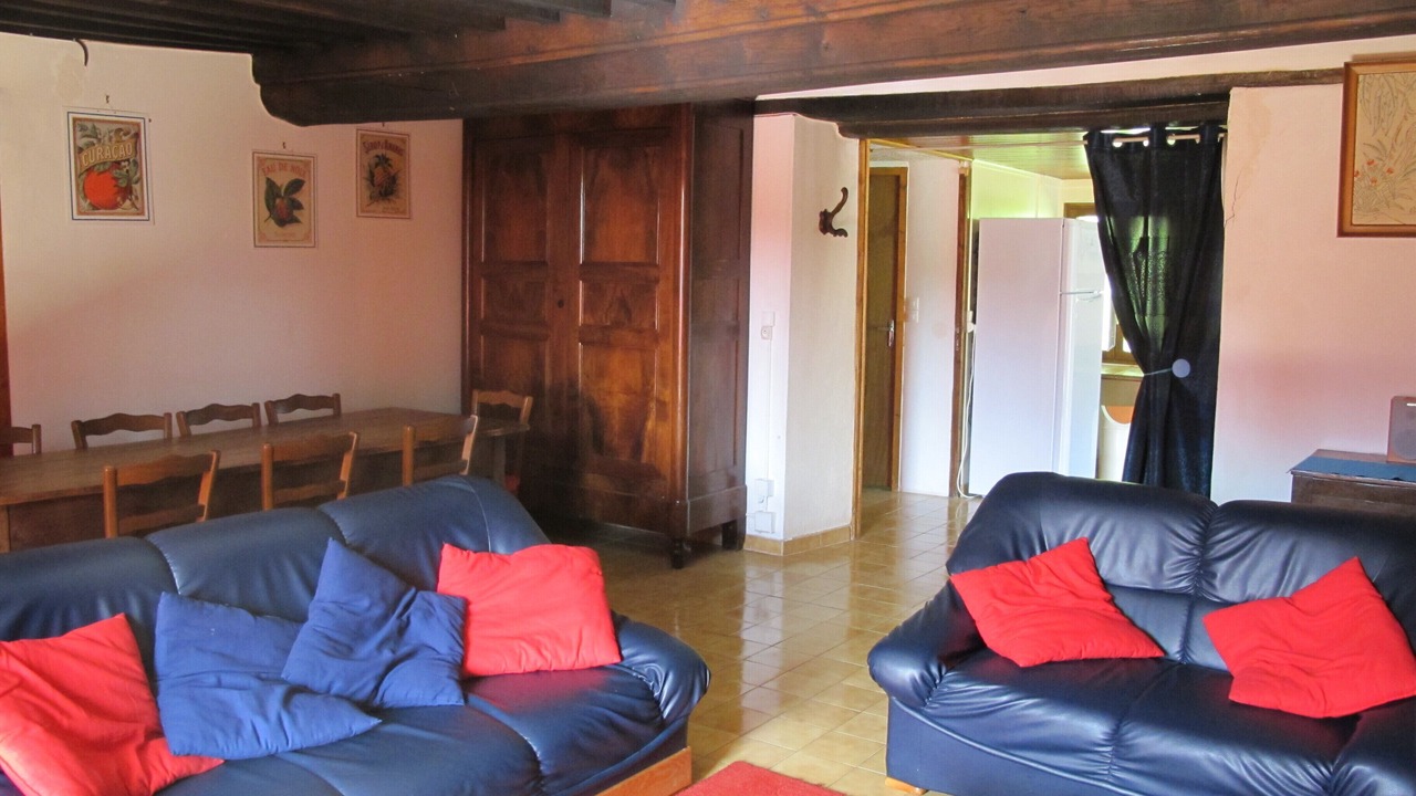 Photo of Livingroom in Moux-en-Morvan