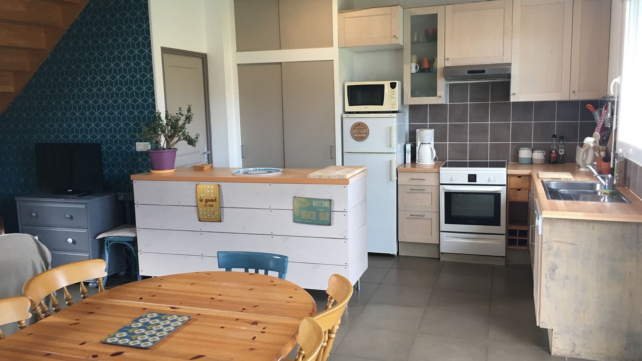 Photo of Kitchen in Plevenon