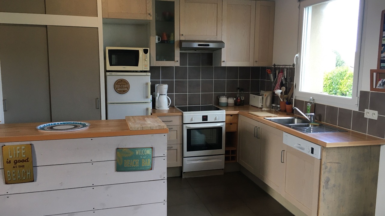 Photo of Kitchen in Plevenon