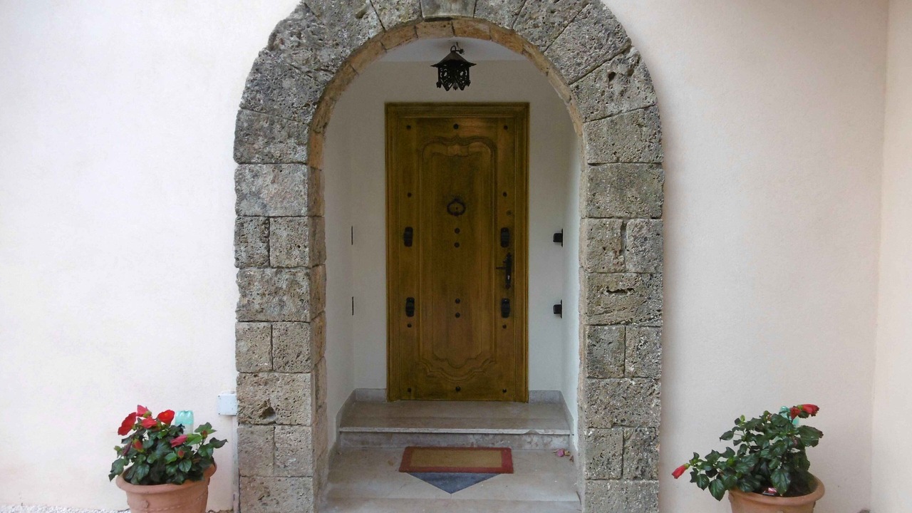 Photo of Outdoor in California - Pezou