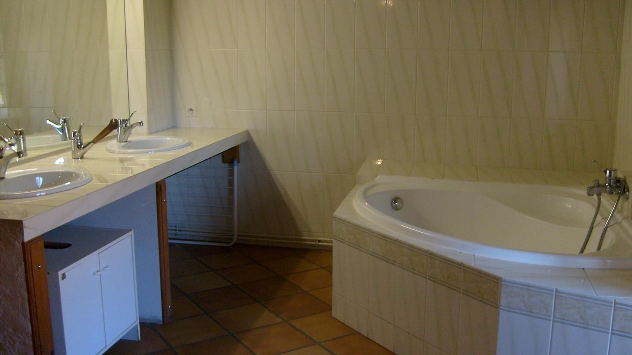 Photo of Bathroom in Sainte-Livrade-sur-Lot
