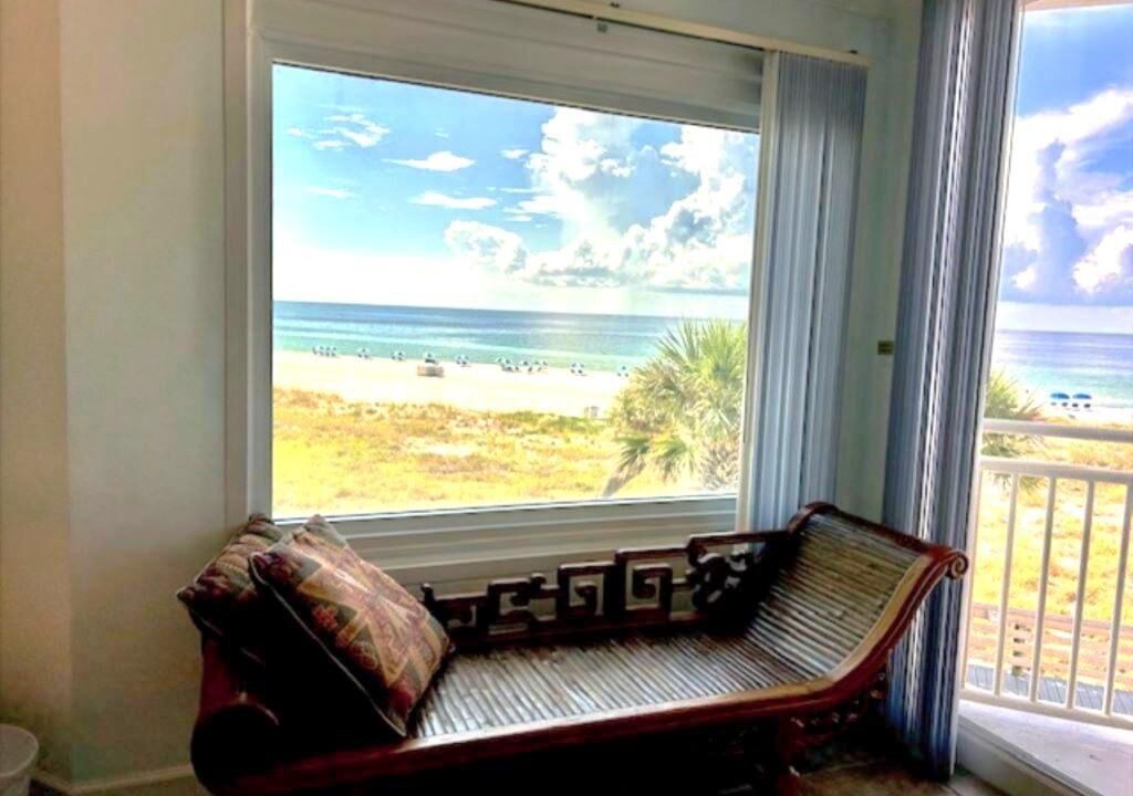 Photo of Patio Balcony in Parasol West