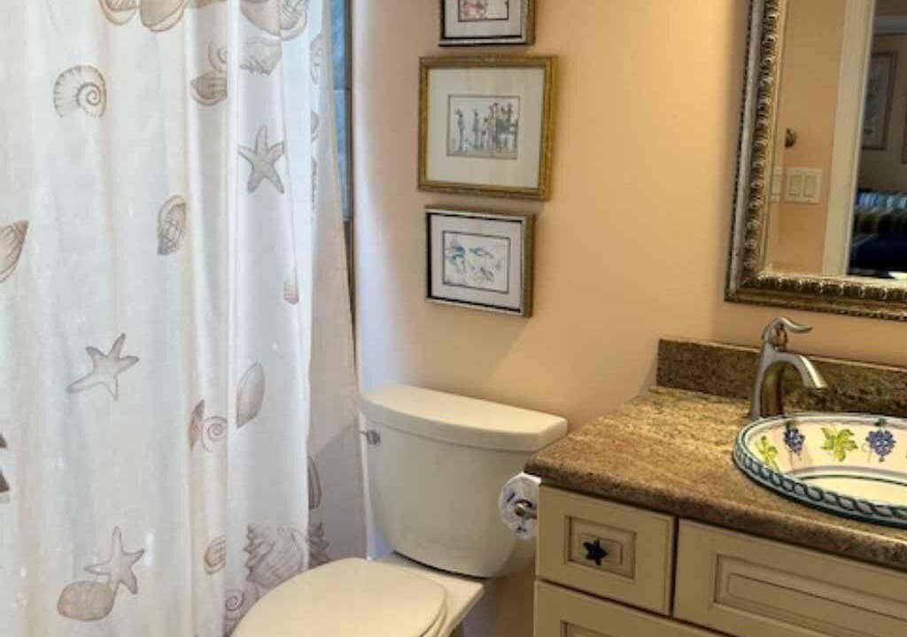 Photo of Bathroom in Parasol West
