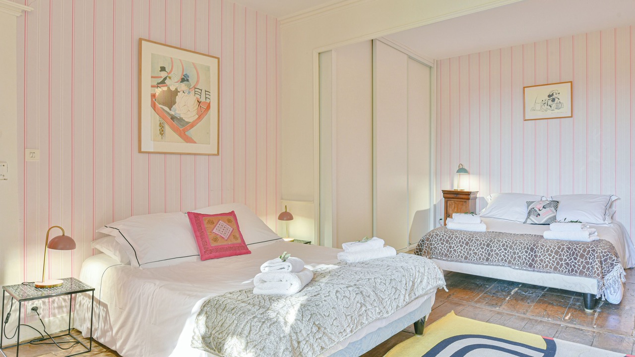 Photo of Bedroom in Saint-Victurnien
