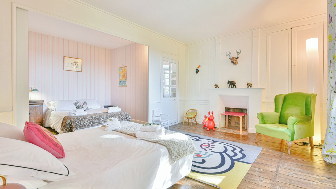 Photo of Bedroom in Saint-Victurnien