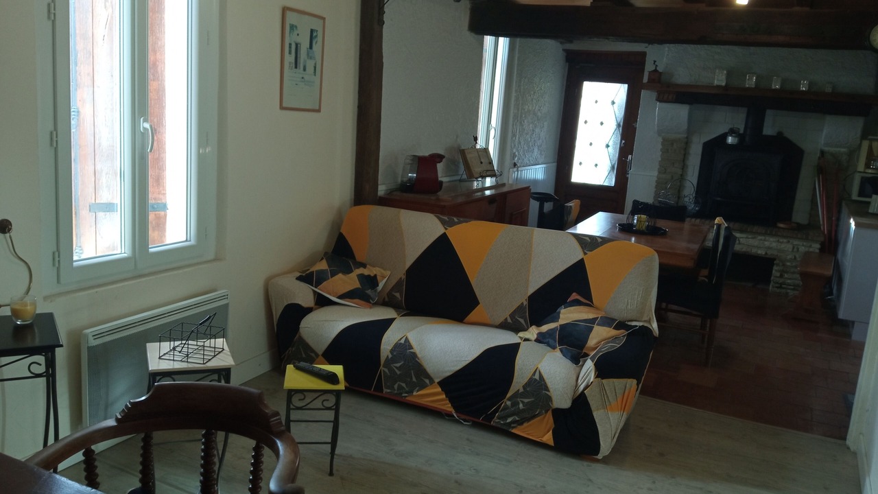 Photo of Livingroom in Saint-Colomb-de-Lauzun