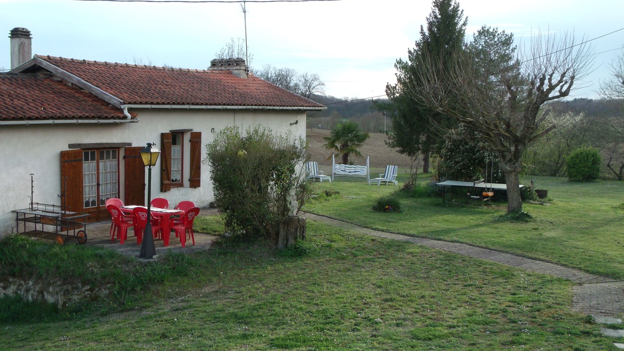 Photo of Outdoor in Saint-Colomb-de-Lauzun