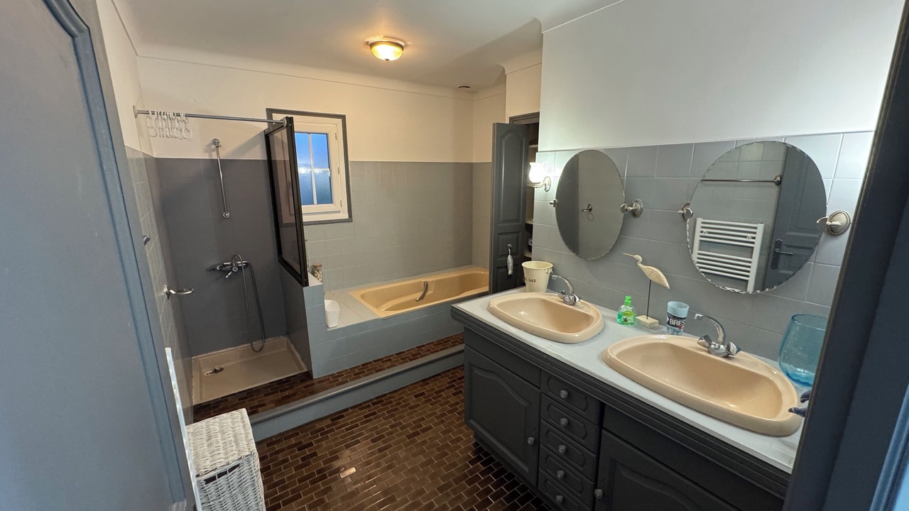 Photo of Bathroom in Noirmoutier-en-l'Ile