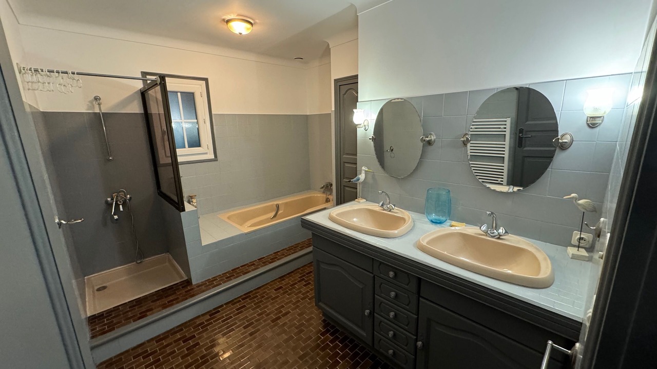 Photo of Bathroom in Noirmoutier-en-l'Ile