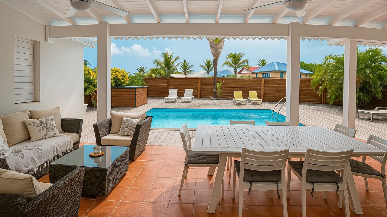 Photo of Outdoor in Orient Bay