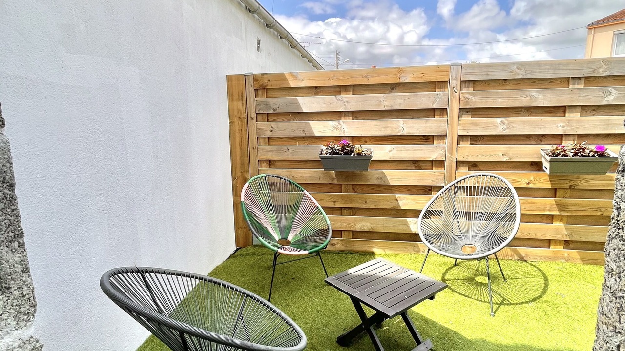 Photo of Patio Balcony in Mouilleron-le-Captif