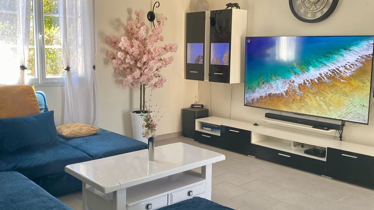 Photo of Livingroom in Saint-Dezery