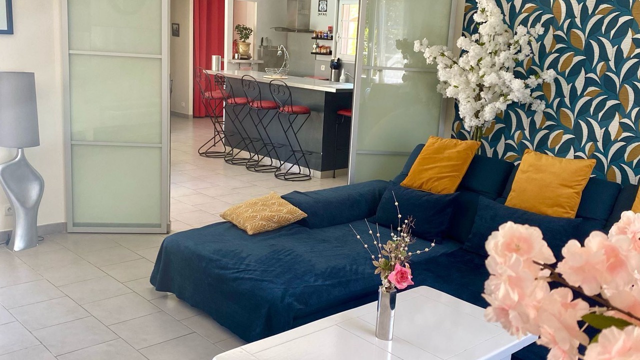 Photo of Livingroom in Saint-Dezery