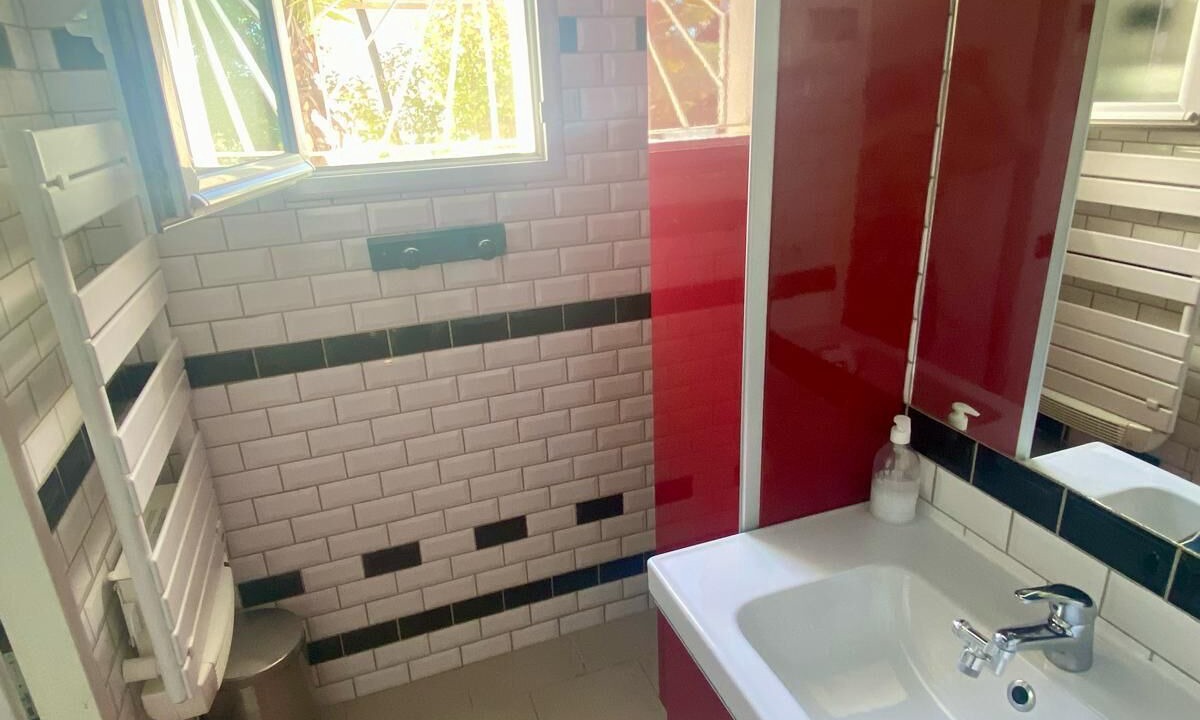 Photo of Bathroom in Saint-Dezery