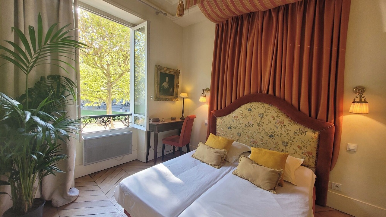 Photo of Bedroom in Quartier de l'Ecole-Militaire