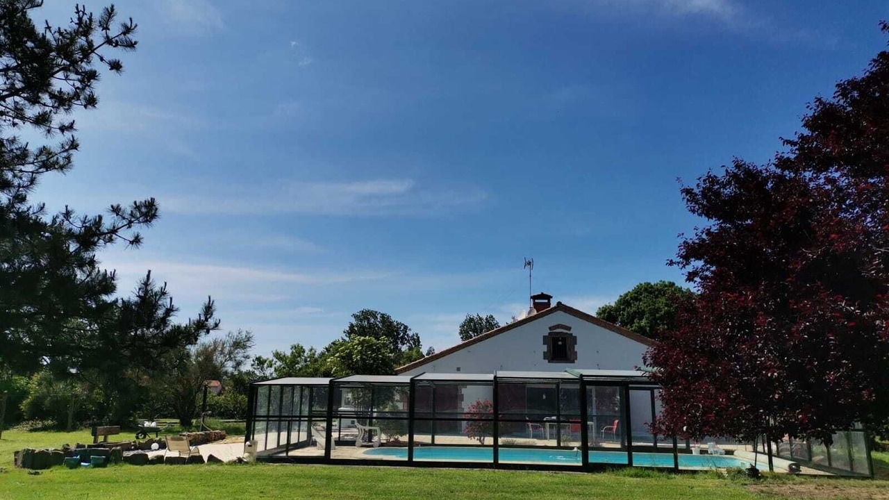 Photo of Outdoor in Avrille